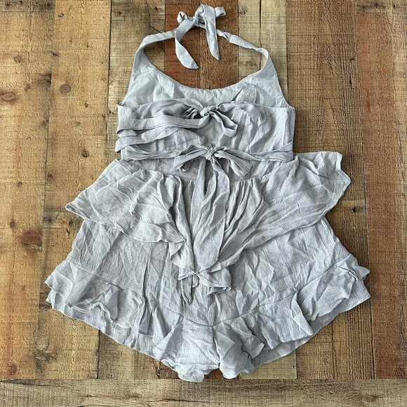 Selfie Leslie Womens gray ruffled sleeveless romper with halter tie top and back - Picture 6 of 11